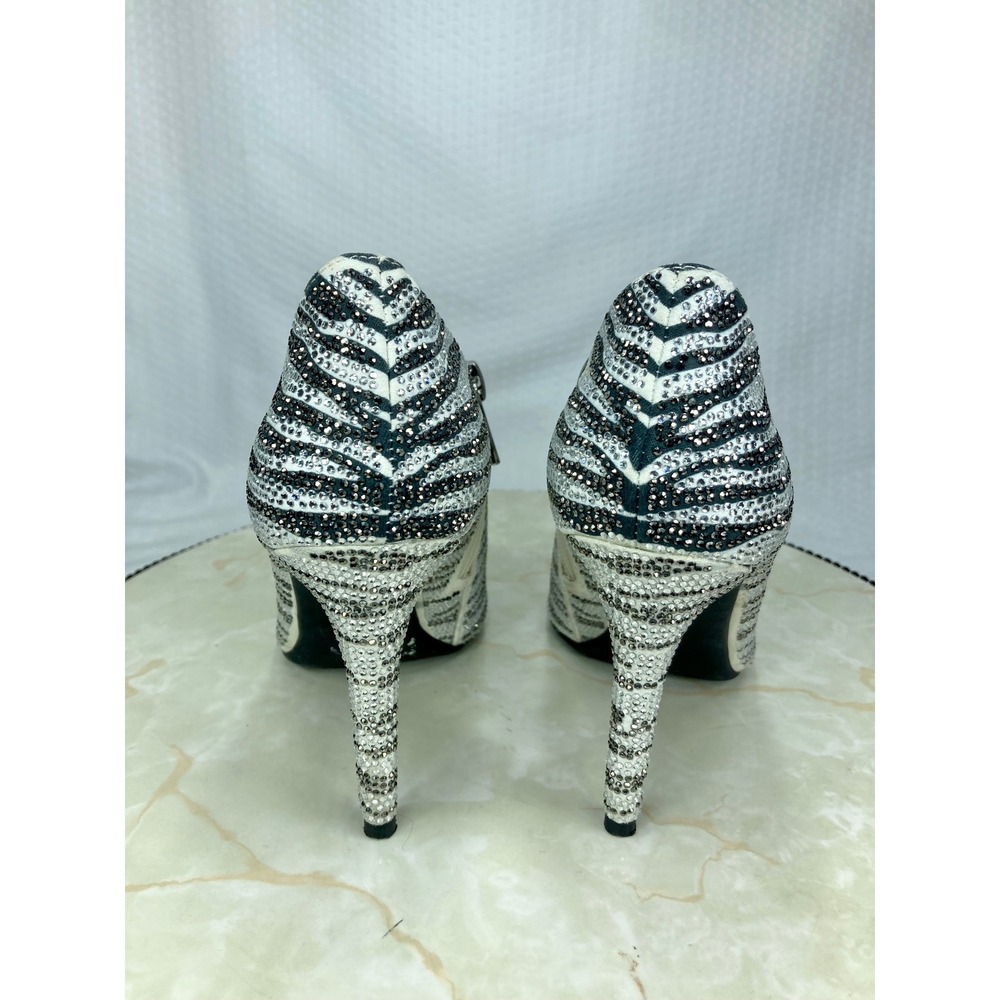Jessica Simpson Rhinestone Ankle Booties Women 6 Silver Black Zebra Luela2 Shoes - Picture 10 of 14